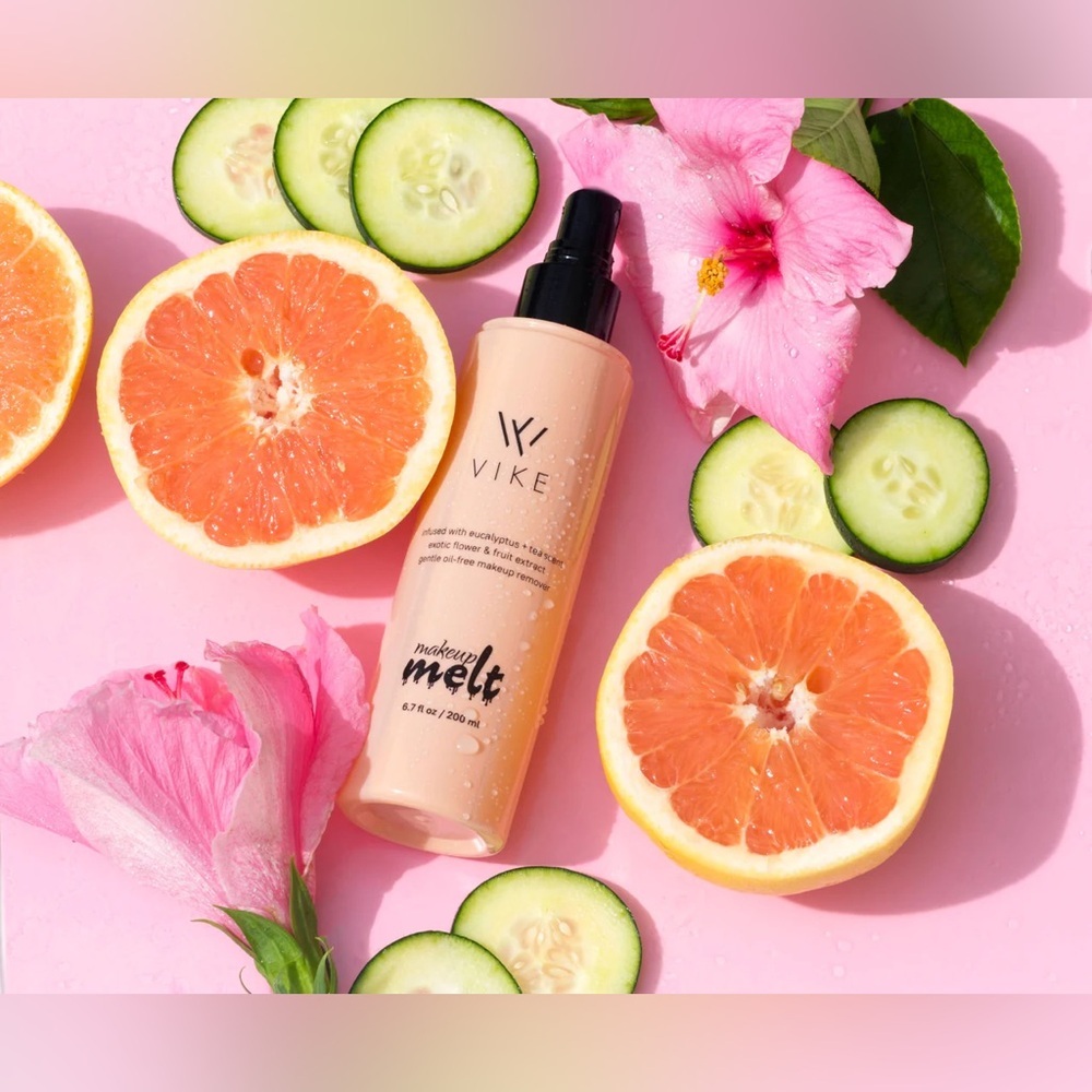 New/Sealed Vike Makeup Melt Cleanser Gentle Oil Free Makeup Remover Spray